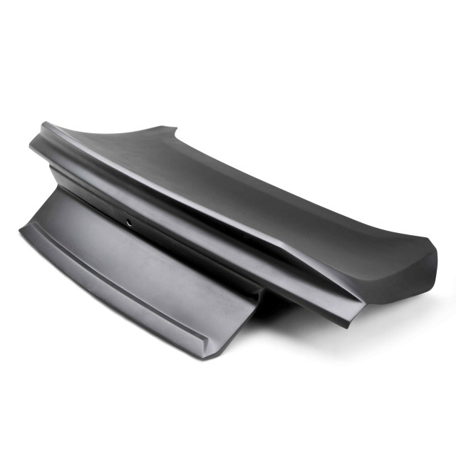 Type-ST fiberglass decklid with integrated spoiler for 2015-2023 Ford Mustang